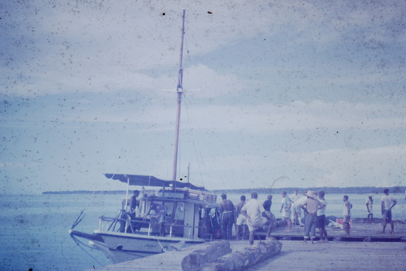 1962 May - Yandina Wharf Monokai